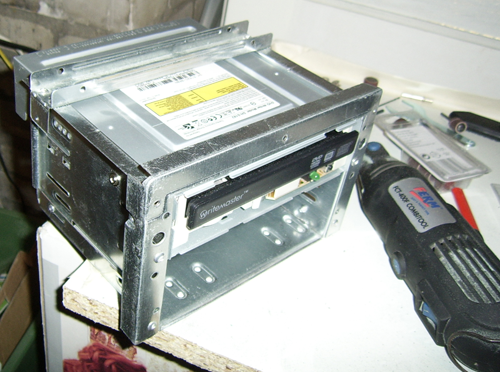 Beer Case PC - cd/dvd rom rack